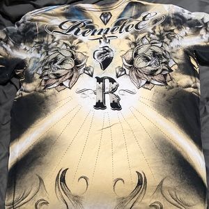 Remetee by affliction city of angles v neck